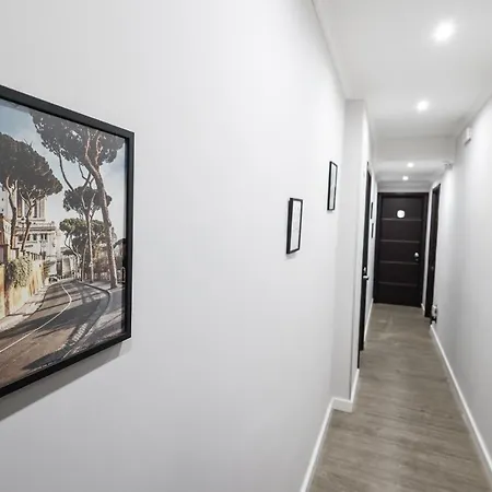 Seven Kings Relais 3* روما