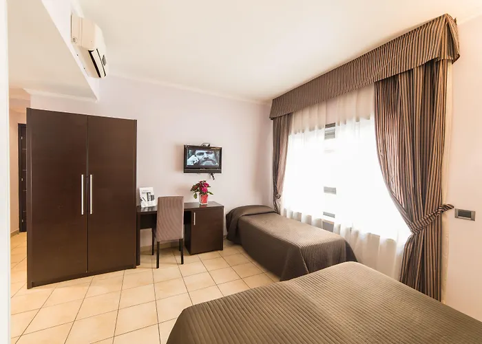 Seven Kings Relais 3* Rome