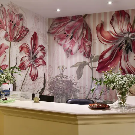 Seven Kings Relais 3*