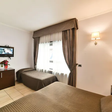 Seven Kings Relais 3*