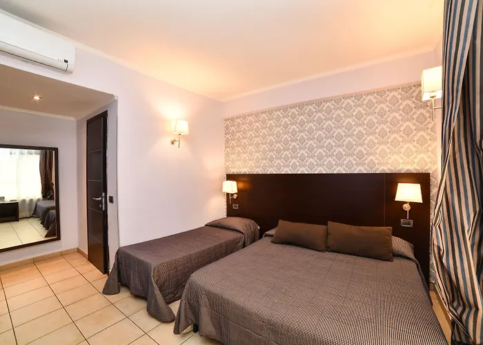 Seven Kings Relais 3* Рим