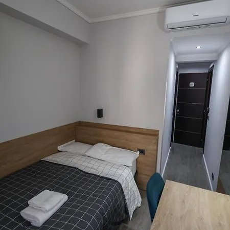 Seven Kings Relais Pensión 3*