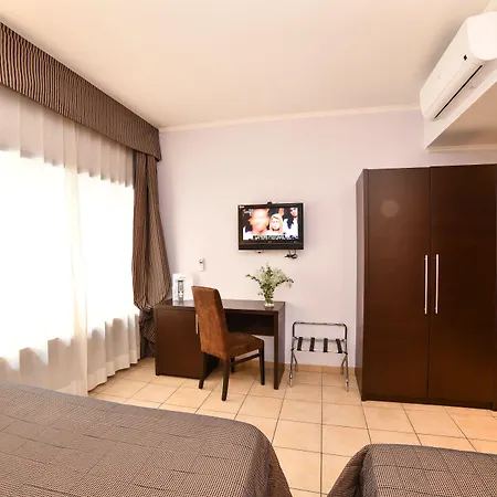 Seven Kings Relais 3*