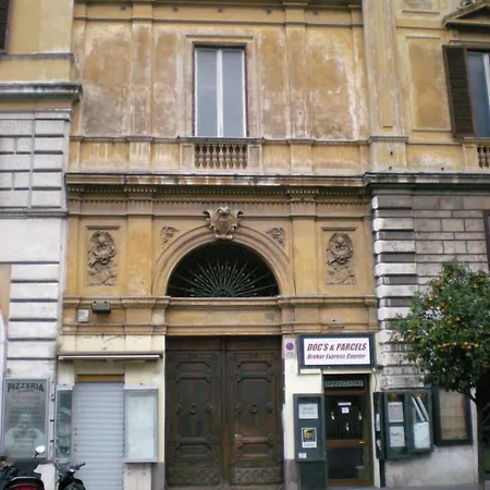 Seven Kings Relais Pensión 3*