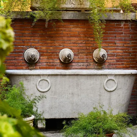 Pensión Seven Kings Relais 3*