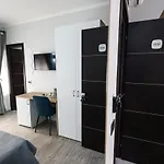 בית הארחה Seven Kings Relais 3*