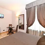 Seven Kings Relais בית הארחה